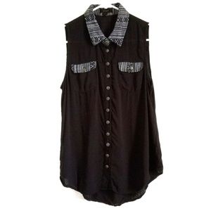Edge Tribal Trim Button Down Sleeveless Top S